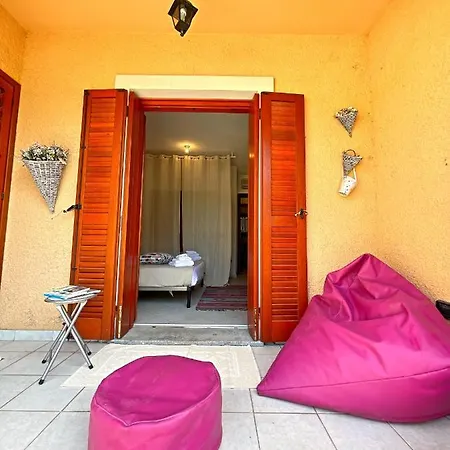 Casa Quasimodo, Con Patio E Giardino Privato